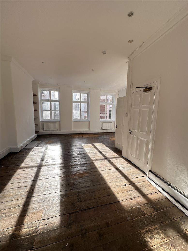 Office for Rent on 20 Eastcastle Street Westminster